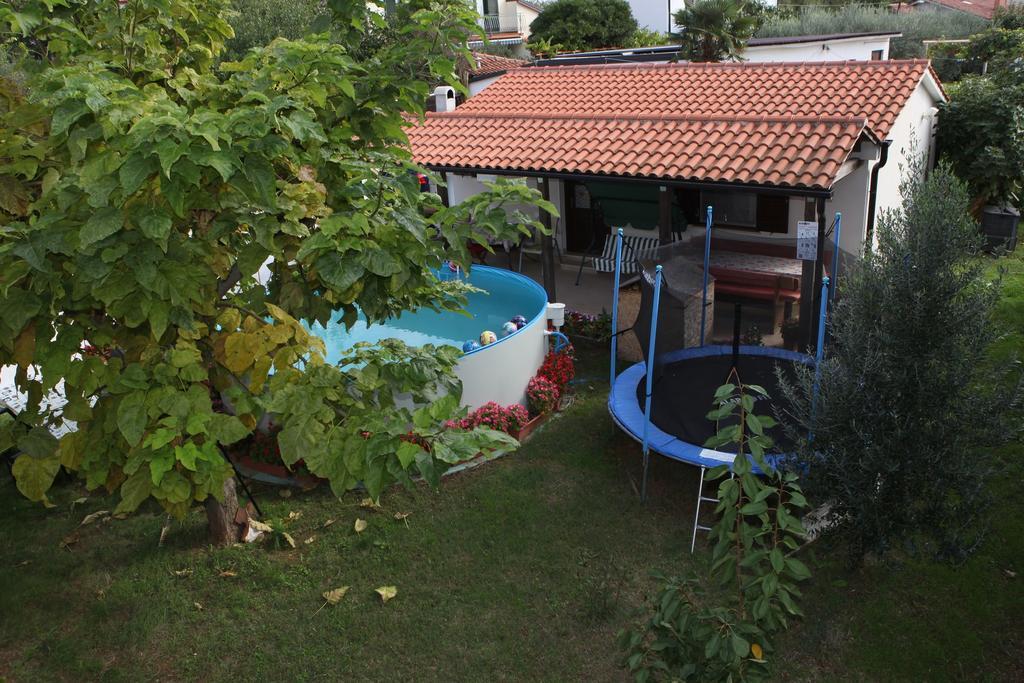 Apartments Adelita โปเรช ภายนอก รูปภาพ