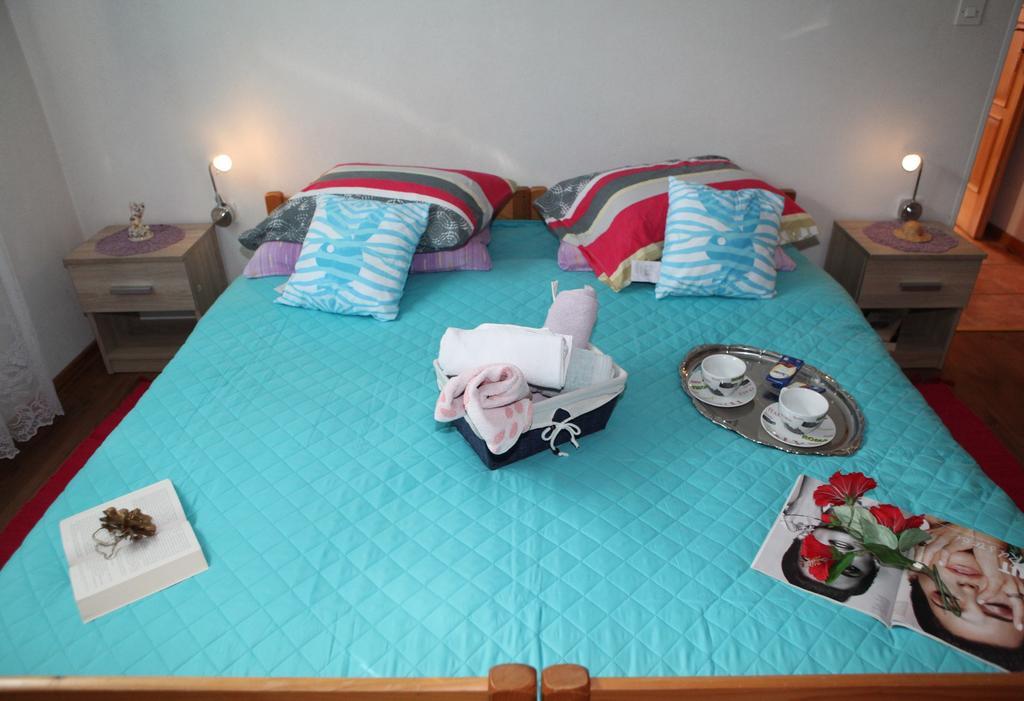 Apartments Adelita โปเรช ภายนอก รูปภาพ